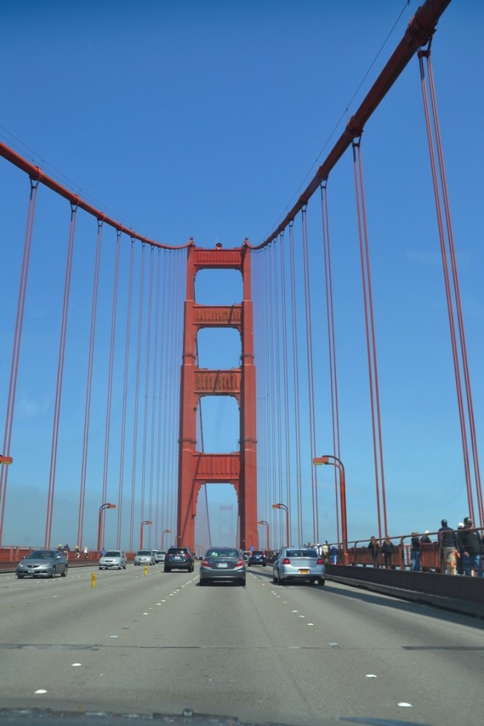 San Francisco Golden Gate bridge crossing
